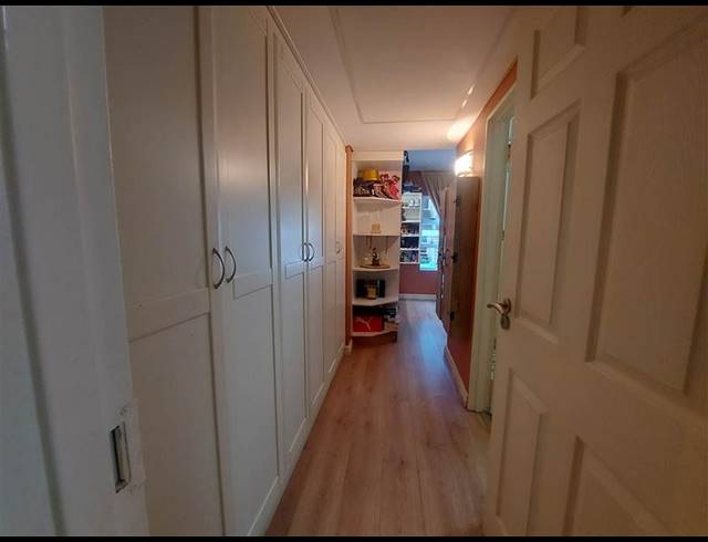 2 BEDROOM APARTMENT FOR SALE IN UMHLANGA RIDGE